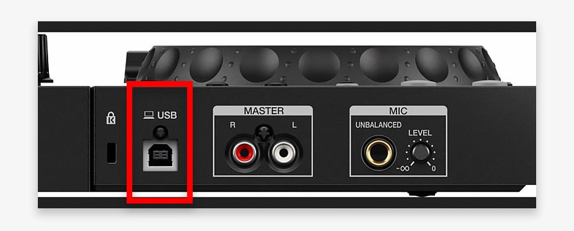 The Pioneer DDJ-400 is powered via the USB connection and it does not require an additional power supply.