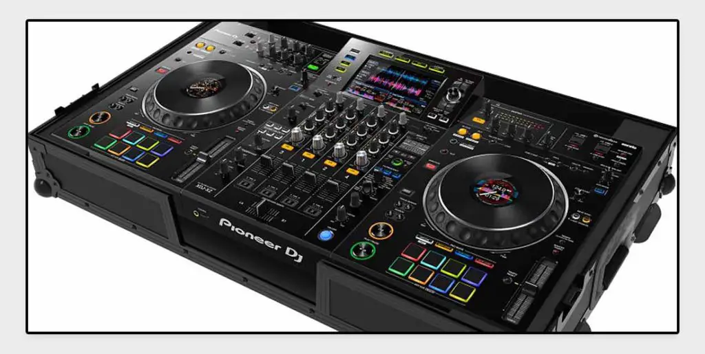 Pioneer XDJ-XZ.