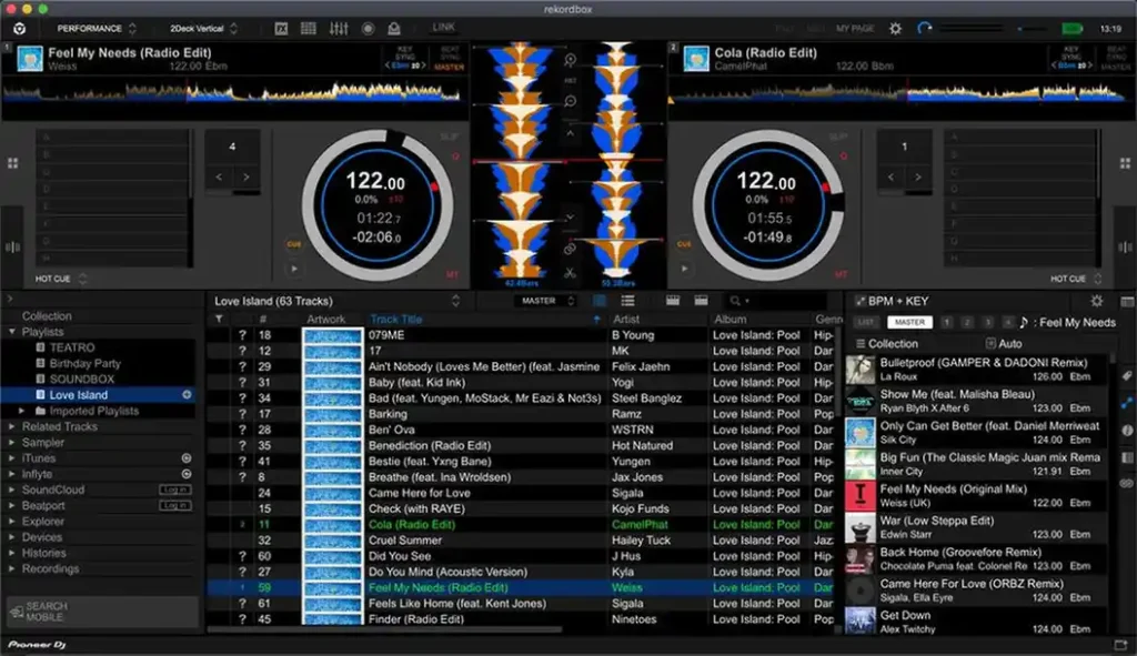 Rekordbox Performance mode running on MacOS.