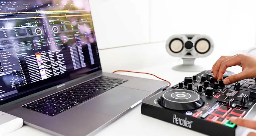 If you're using your laptop with a DJ controller that doesn't feature a built-in audio interface, you'll have to rely on your computer's soundcard for audio output.