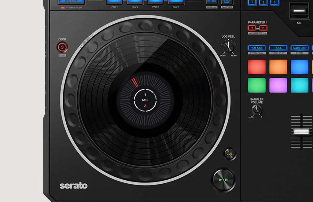 There are some much important differences in the jog wheels when it comes to the DDJ-Rev5 and DDJ-Rev7 showdown!